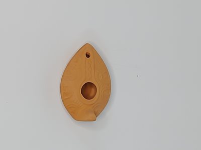 מנורת שמן מחרס